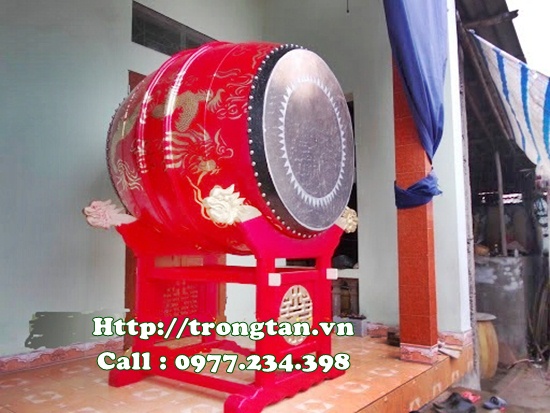 trống chùa tân việt