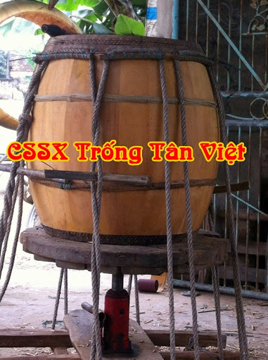 làm trống trường