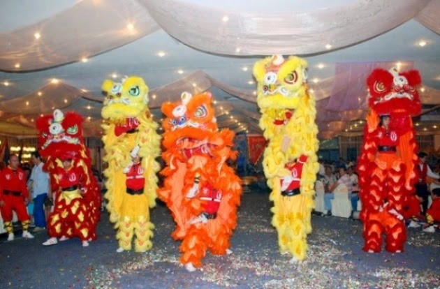 múa lân
