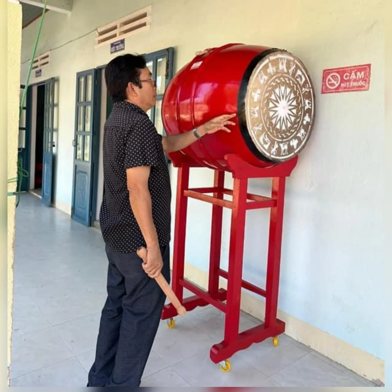trống trường học 50 cm x 70 cm 
