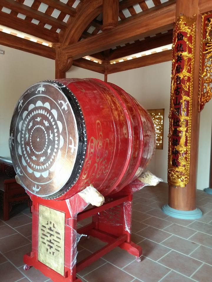TRỐNG CHÙA